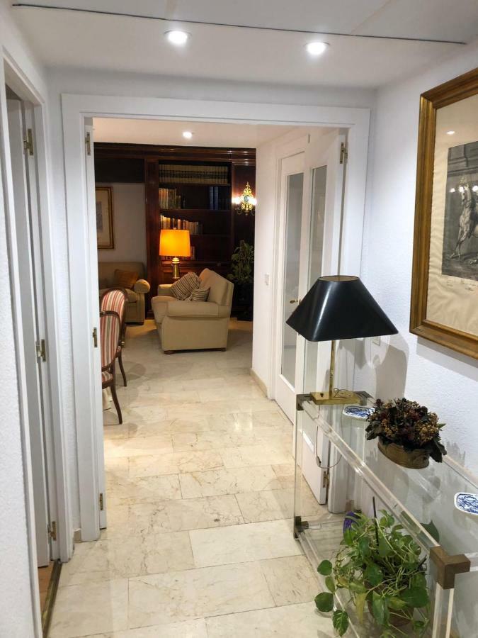 Alojamiento Ronda De Los Tejares Cordoba Exterior photo